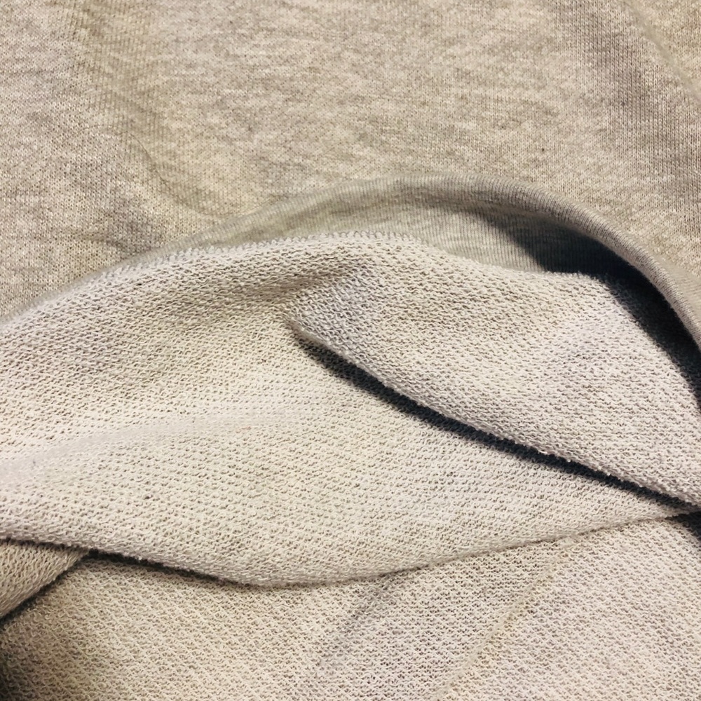 Sweater - Picture 4 of 4